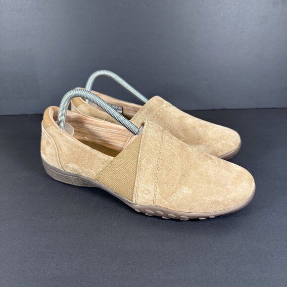 SKECHERS Women's Suede Slip On Shoes 9 Relaxed Fit Memory Foam air Cooled NEW - Picture 1 of 9